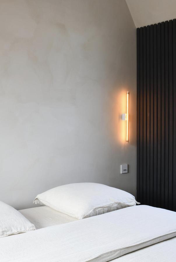 Dezwartefles Guest house